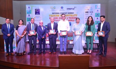 Renowned Chef Manjit Singh Gill Advocates for Gastronomy Policy at PHDCCI Bharat Startup Summit